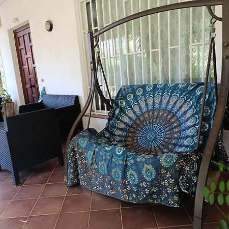 Casa In Giardino A Pochi Passi Dal Mare Villa Palermo Kültér fotó